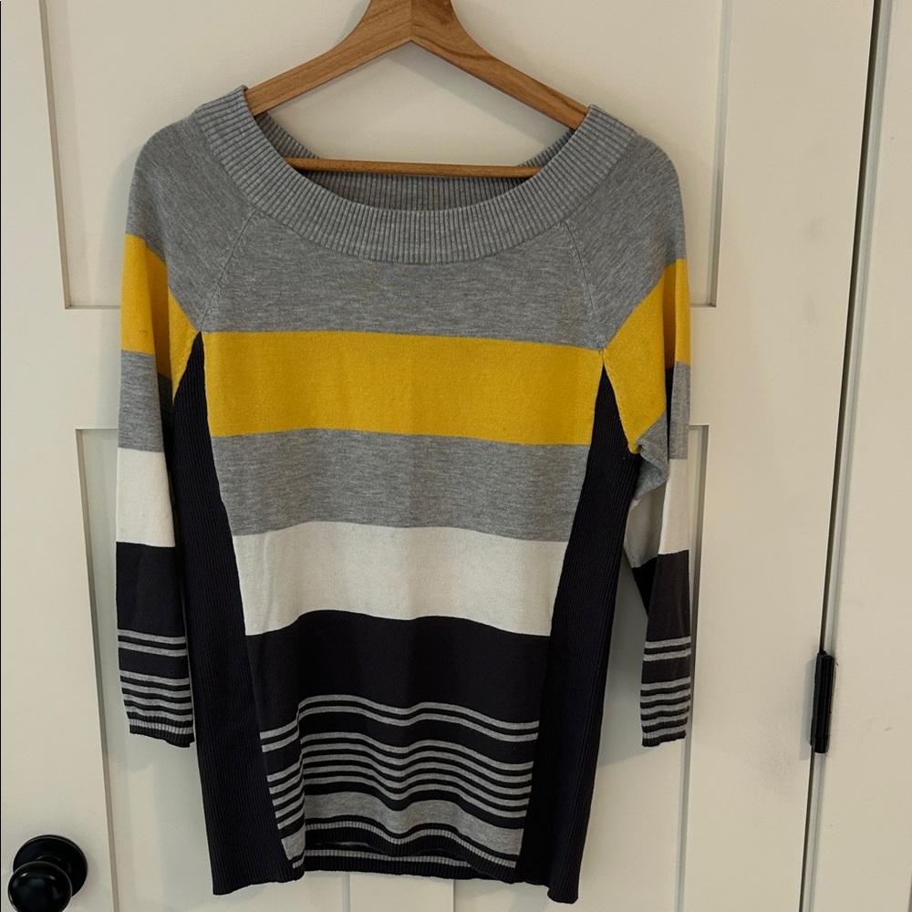 One A Women's Striped Sweater in Gray, Yellow, and Black